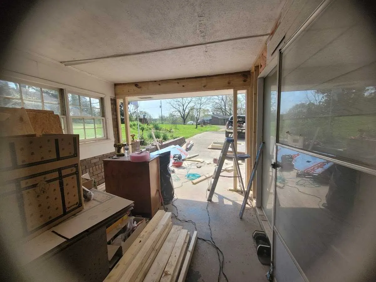 Air movers and dehumidifier for Drying & Dehumidification in Urbandale